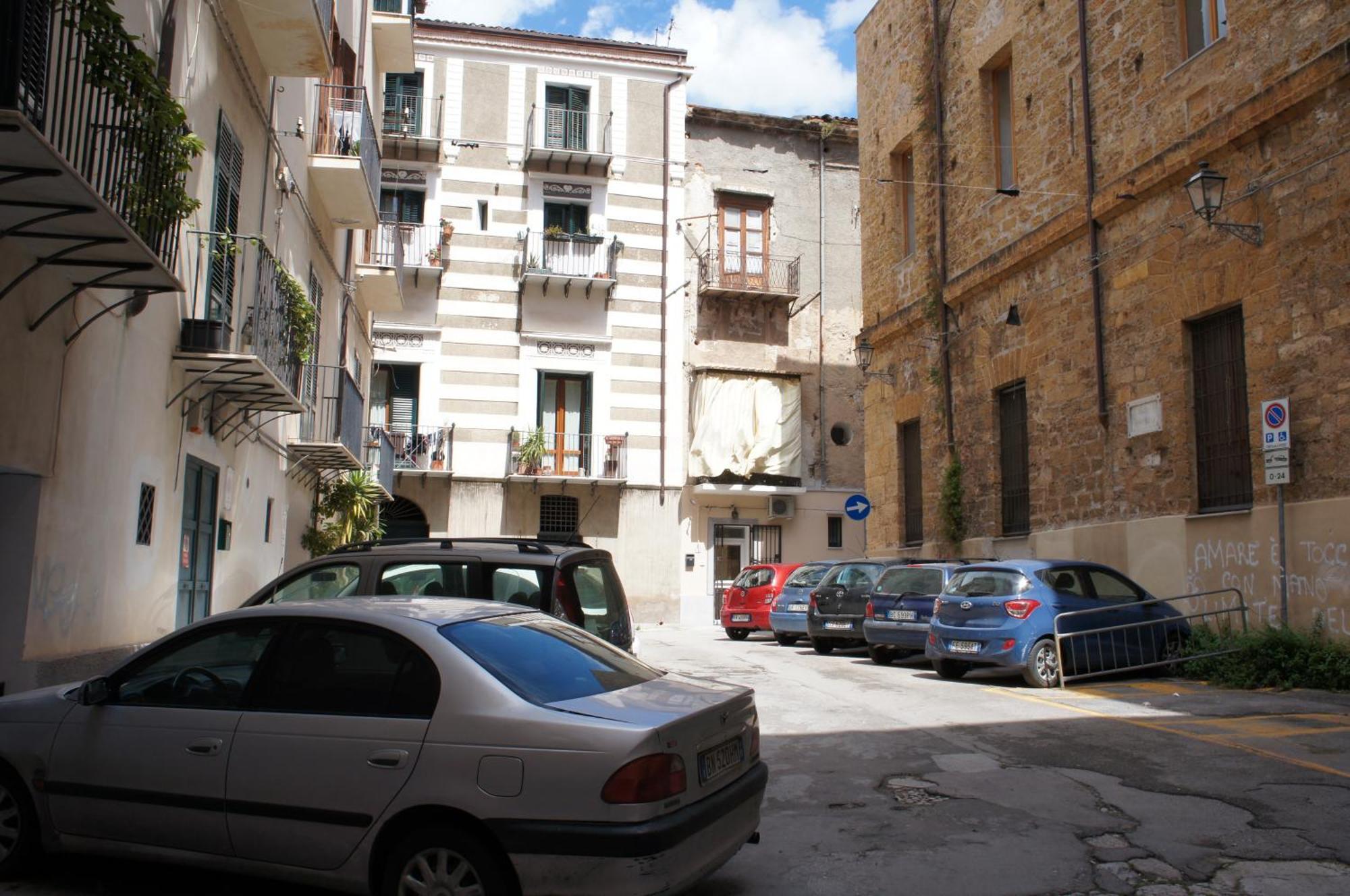 Cathedral Apartment Palermo Ngoại thất bức ảnh